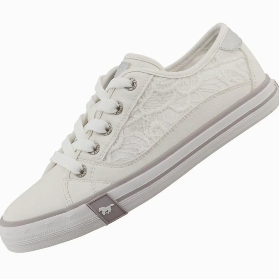 MUSTANG Damen Low-Top Sneaker, Frauen Halbschuhe