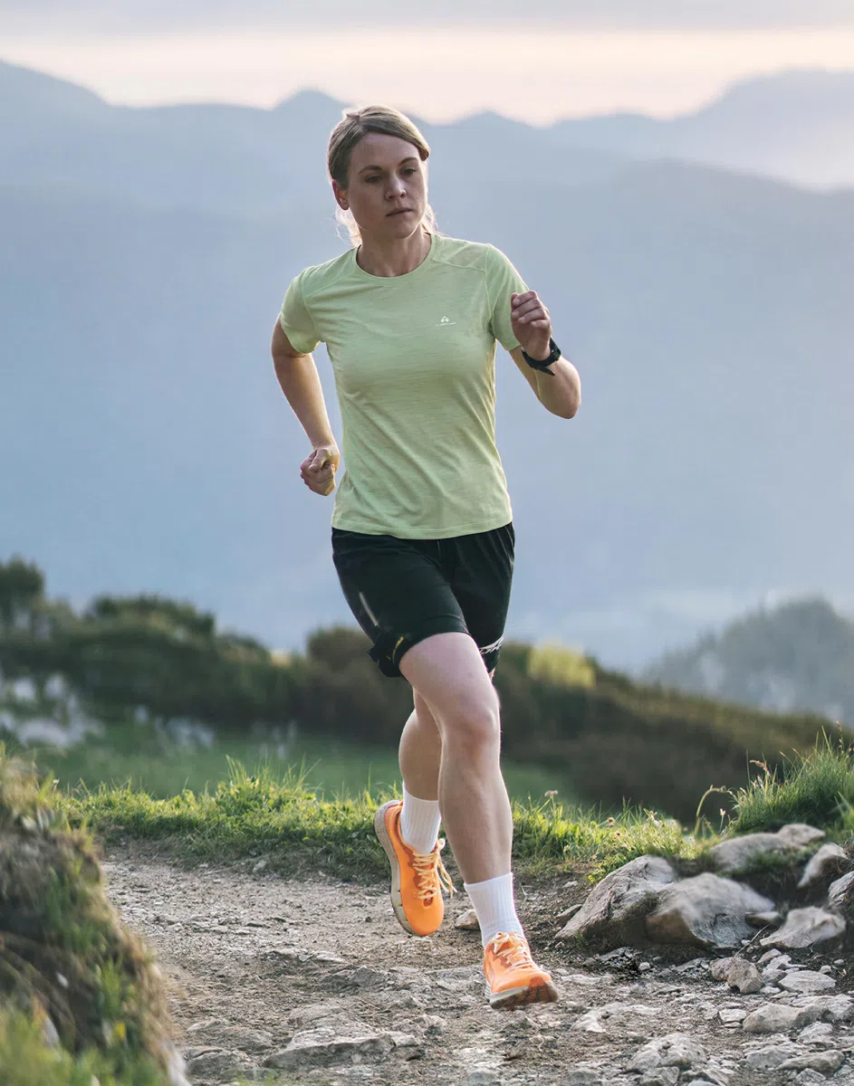Pioneer Camp Merino Shirt Damen Funktionsshirt Wandershirt Atmungsaktiv Kurzarm T-Shirts Für Damen,Atmungsaktiv & Schnelltrocknend, Wandern, Trailrunning, Camping