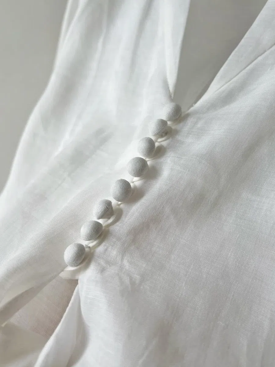 MIDJ Damen-Hemd Mit Knopfleiste,Damen Vintage Puffärmel Shirt Halbe Ärmel Weiß V-Ausschnitt Blusen Elegant Lässig Modische Kleidung Button-Down-Tops Party-Tops Lässige Büro-Bluse Für Mädchen Damen