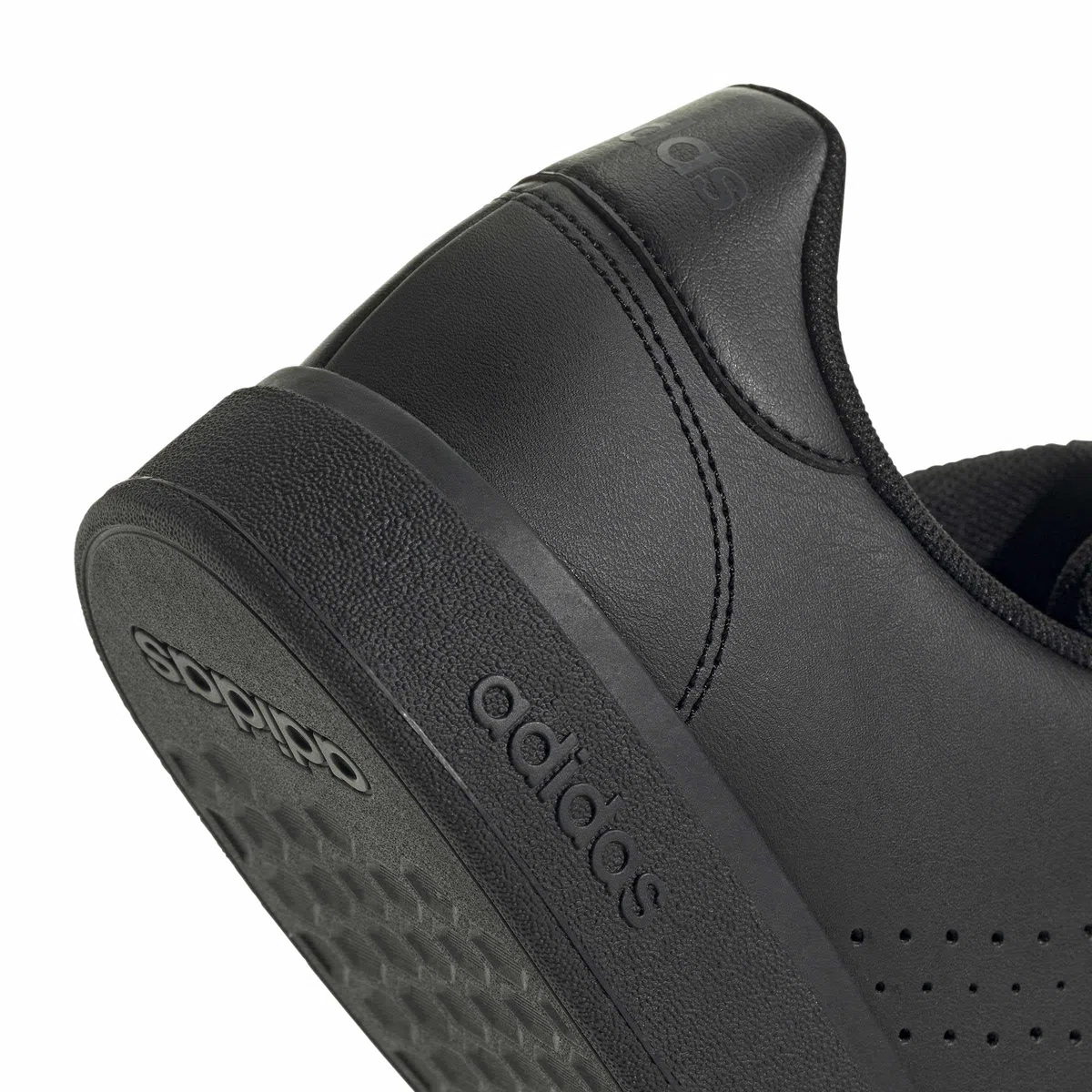 adidas Unisex Advantage Base 2.0 Schuh