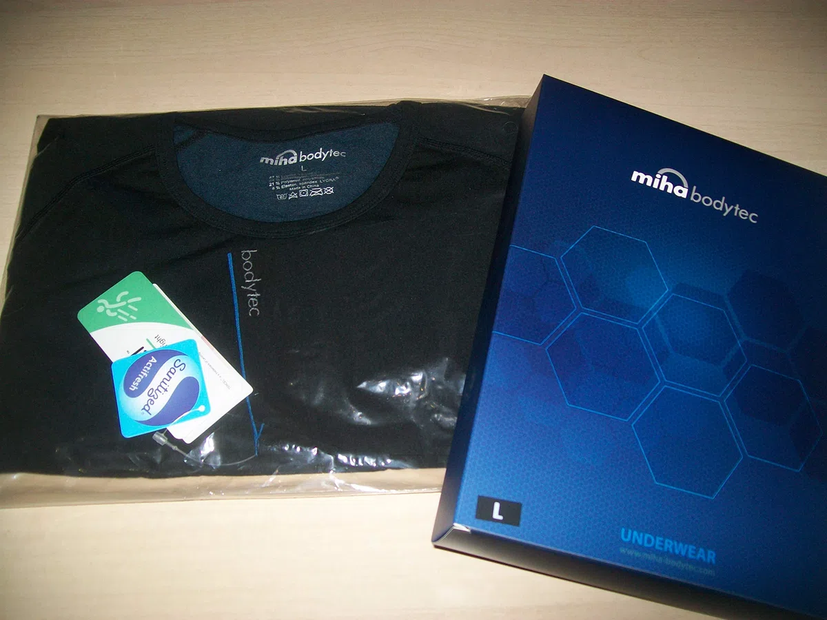 Miha Bodytec Original Größe L EMS Training Kleidung Funktionswäsche Trainingsanzug Set Wäsche Hose Shirt Generation 2019