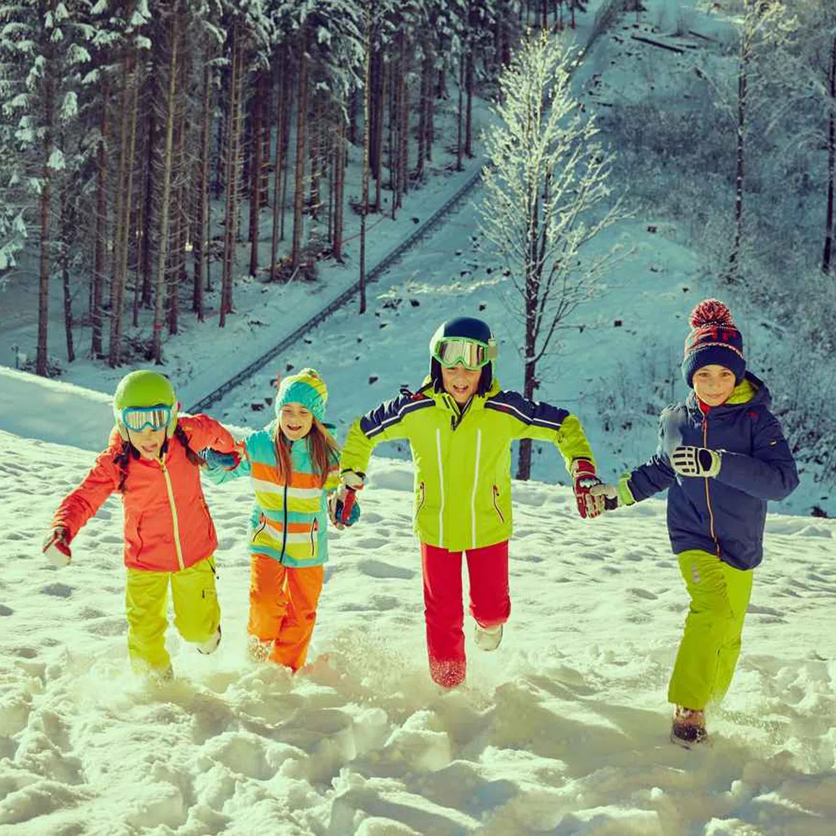CMP Skihose Tjorven für Kinder | wasserdicht und schneefest | Fleecefütterung | mit Hosenträgern | in vielen Farben und Größen