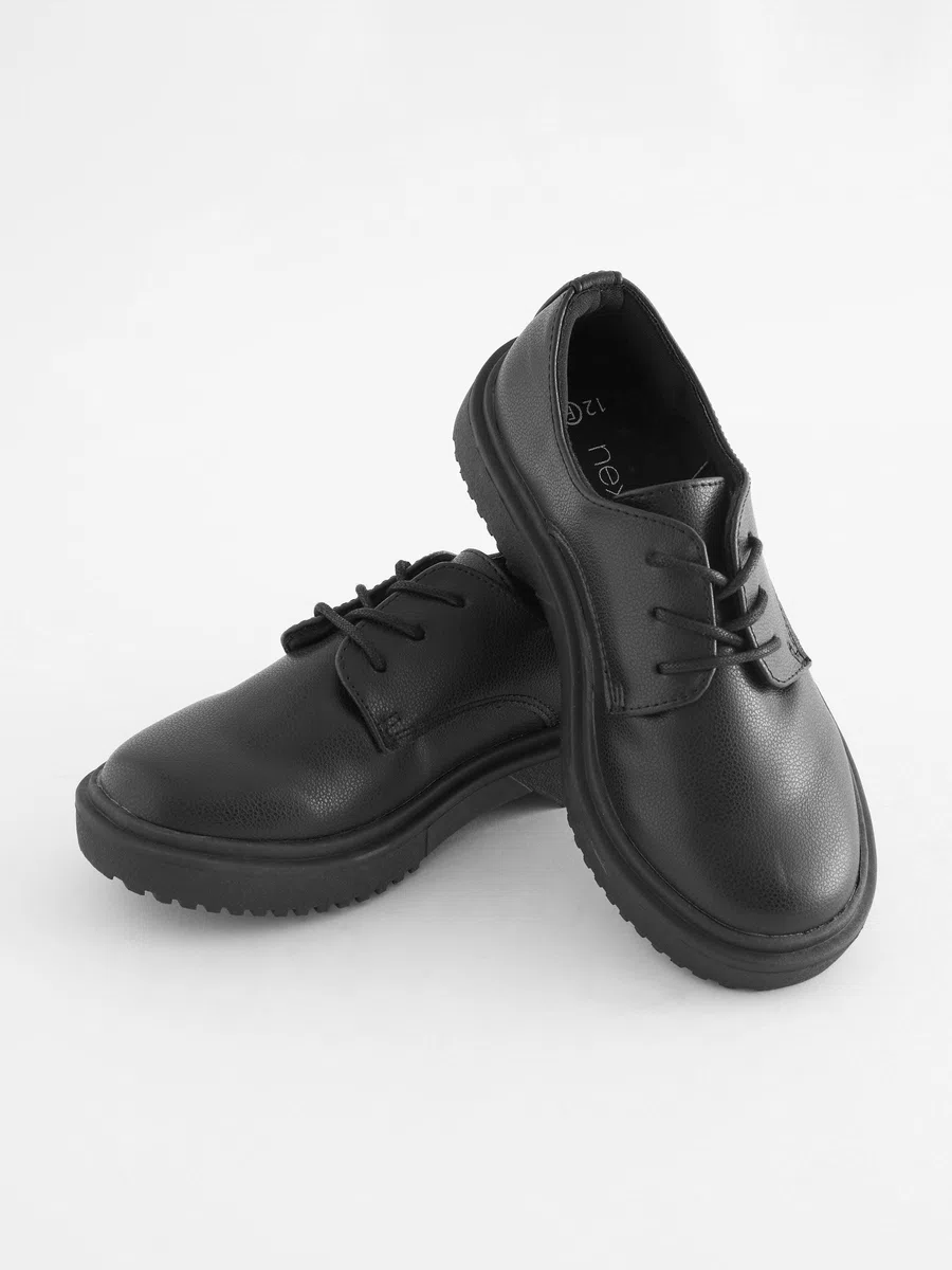 NEXT Mädchen Standard Passform (F) Schnürschuhe für die Schule