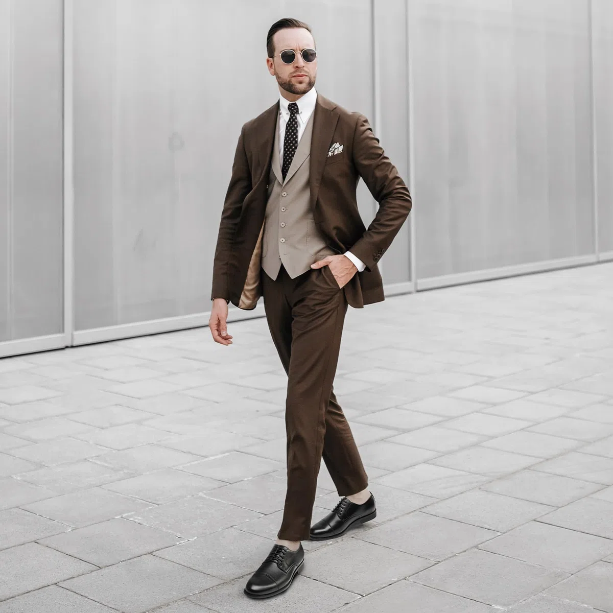 HEEZ Anzugschuhe Herren Klassische Kappennaht Business Schuhe Comfort Elegante Oxford Derby Schuhe für Unternehmen Büroarbeit Hochzeiten Abschlussbälle