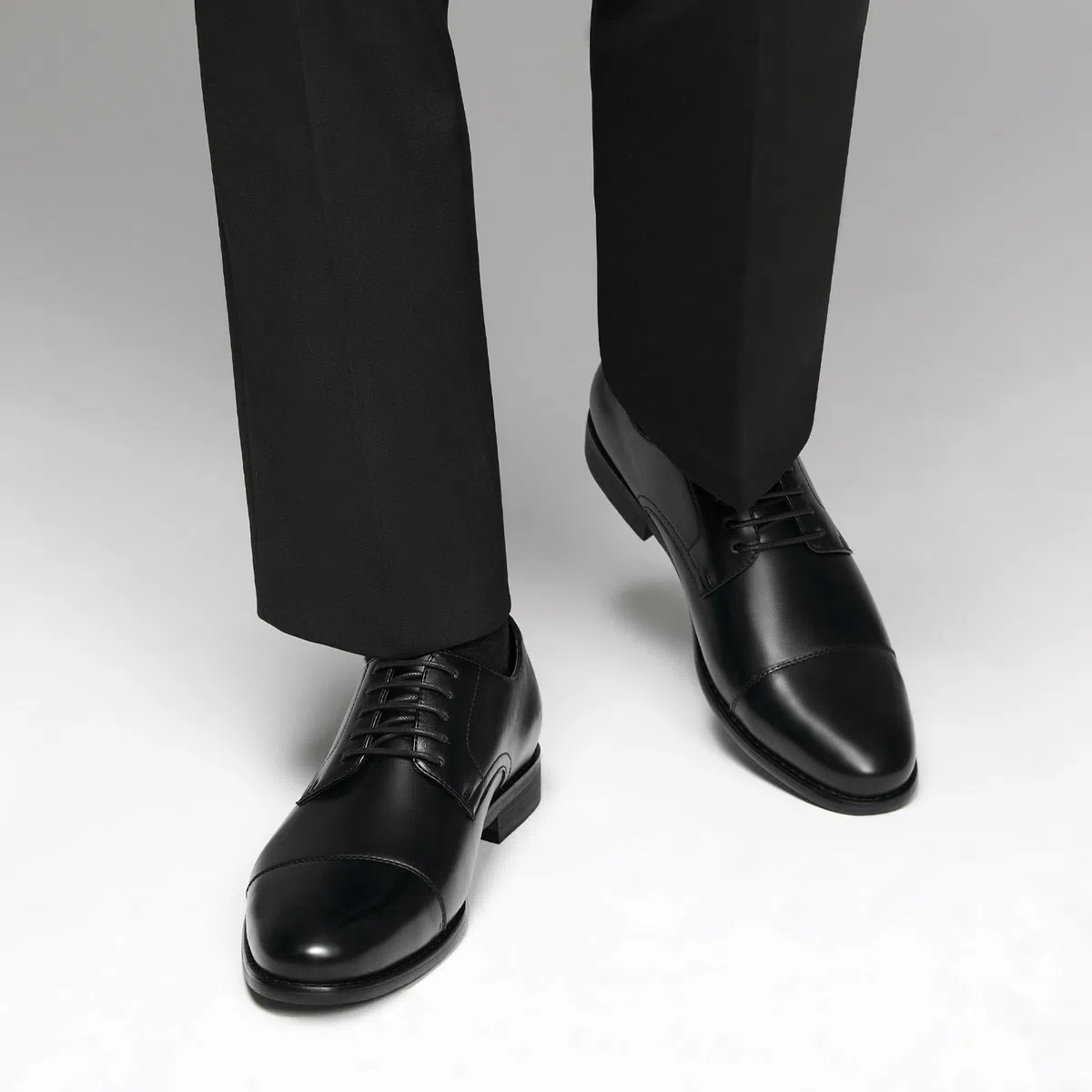 HEEZ Anzugschuhe Herren Klassische Kappennaht Business Schuhe Comfort Elegante Oxford Derby Schuhe für Unternehmen Büroarbeit Hochzeiten Abschlussbälle