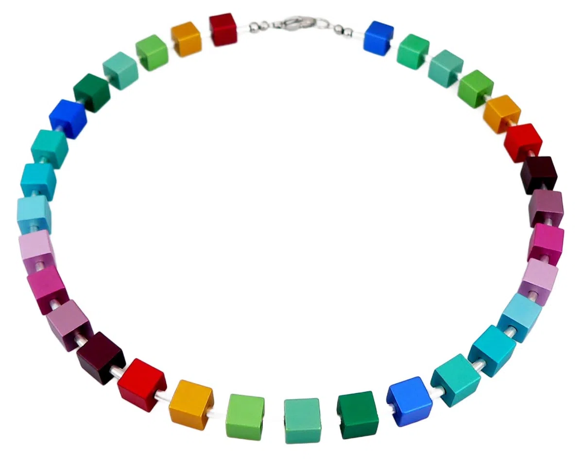 Generisch Collier Halskette eloxierte Aluminium Würfel farbecht bunt mehrfarbig rot lila blau 098t