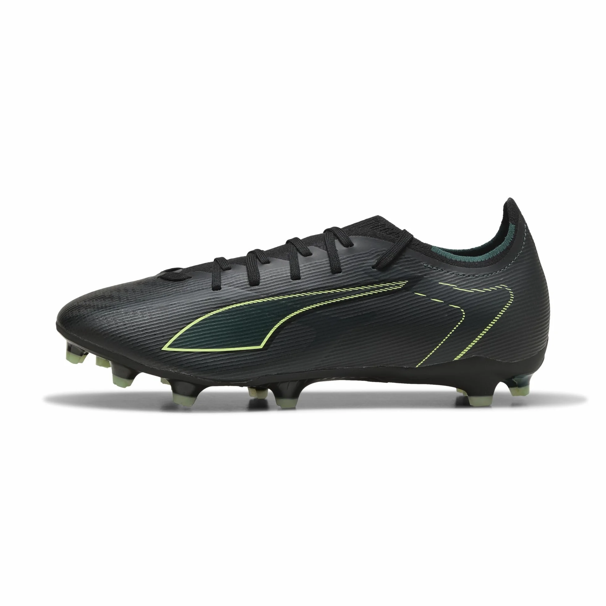 PUMA Erwachsene Ultra 6 Match FG/AG Fußballschuhe