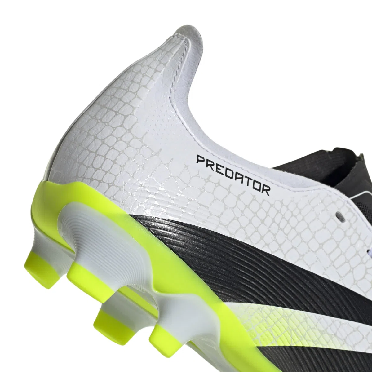 adidas Performance Predator League MG Stealth Victory Unisex