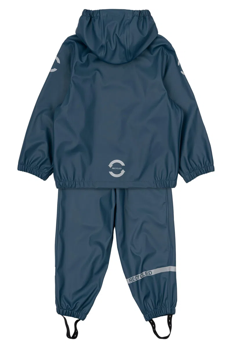 Mikk-line PU Zweiteiliger Regenset mit Trägern 92 Orion Blue | OEKO-TEX Standard 100 | 100% recyceltem PU-Material | Für Jungen Und Mädchen | Regenhose und Regenjacke | Reflektierenden Details
