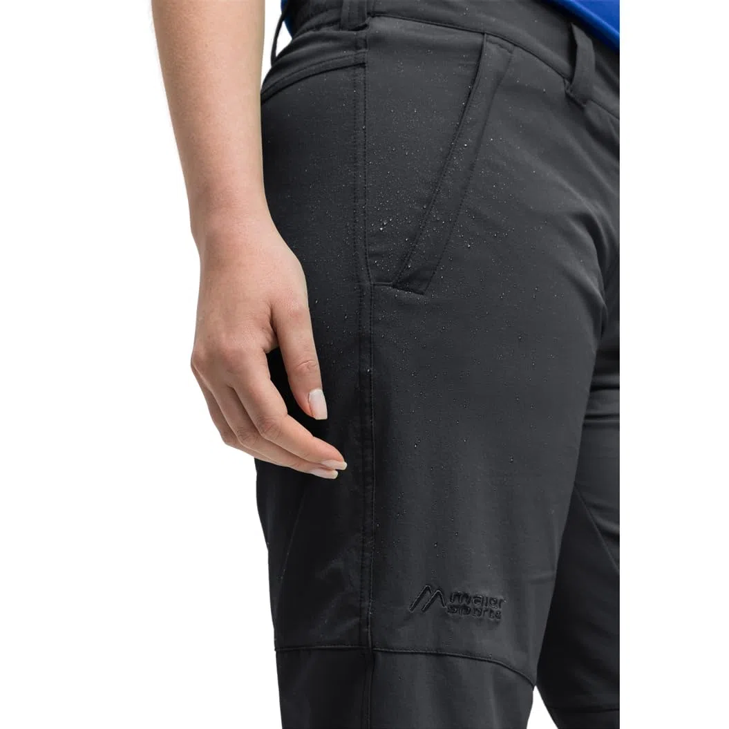 Maier Sports Lawa, Kurze Damen Wanderhose, Wasserabweisende Bermuda für Trekking und Hiking, PFC-frei, mSTRETCH pro 4 & Dryprotec