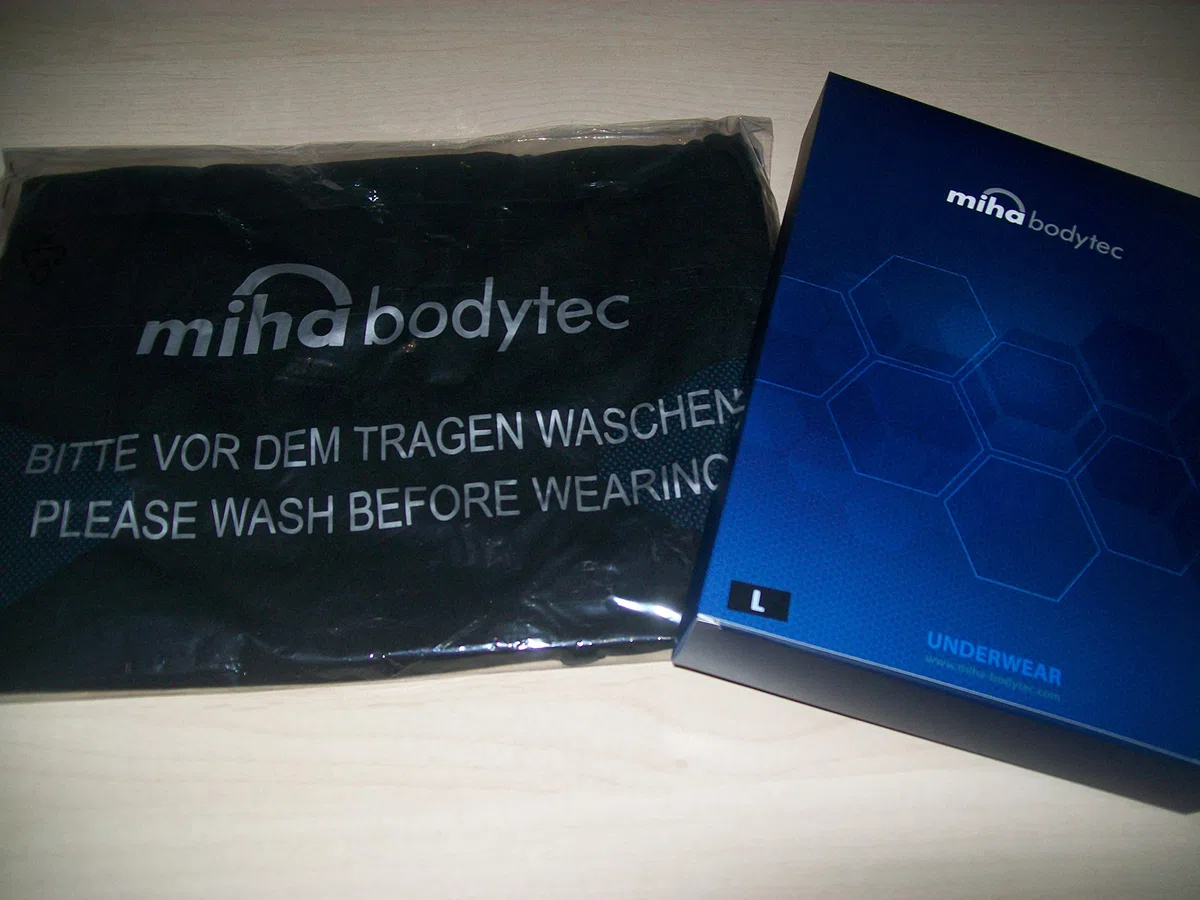 Miha Bodytec Original Größe L EMS Training Kleidung Funktionswäsche Trainingsanzug Set Wäsche Hose Shirt Generation 2019